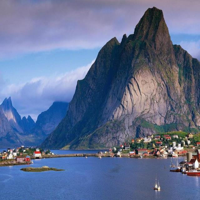 Airfare to Oslo, Norway