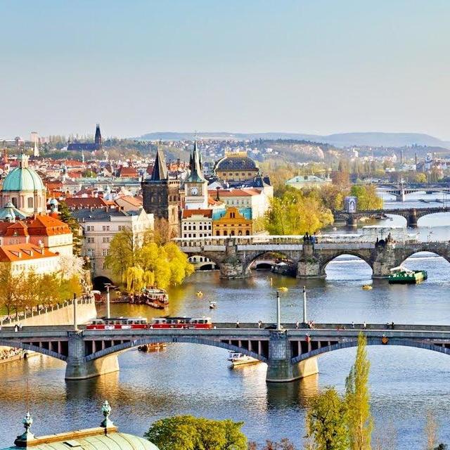 Airfare to Prague, Czech Republic