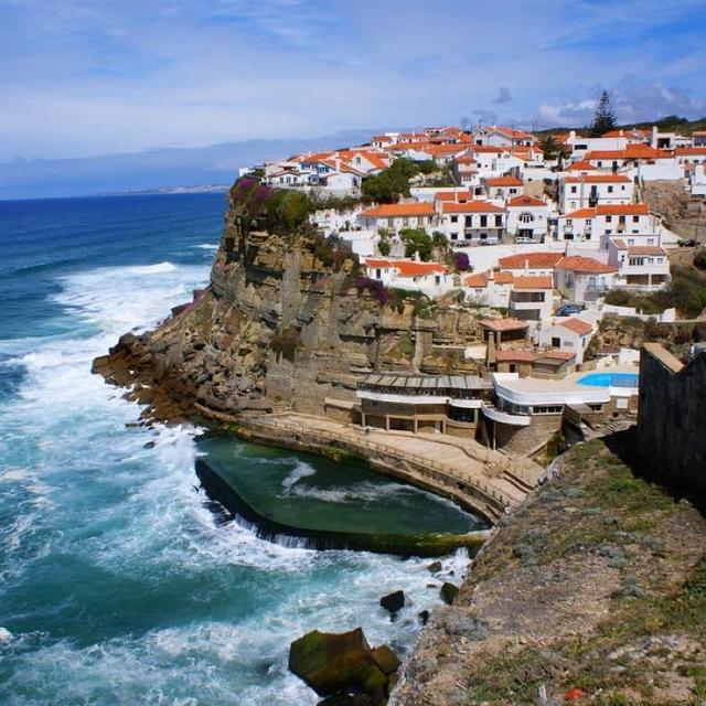 Airfare to Lisbon, Portugal