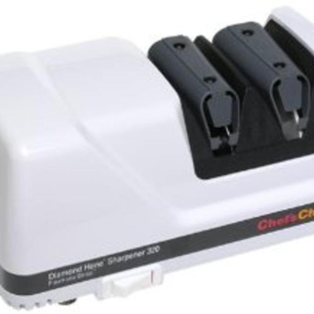 Chef's Choice 320 Diamond Hone Knife Sharpener, White