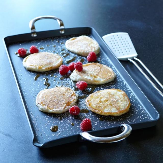 Williams-Sonoma Open Kitchen Nonstick Double-Burner Griddle