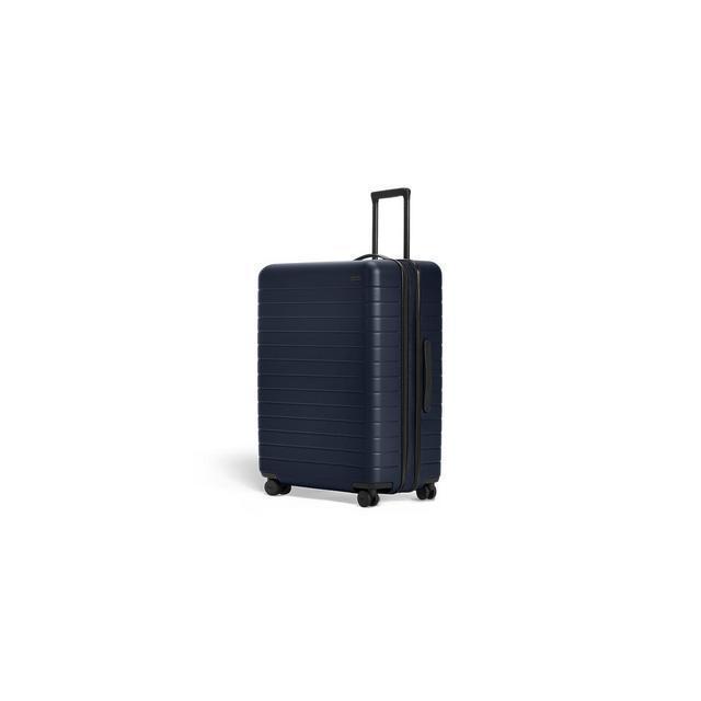 Away: The Medium Flex (in Black)