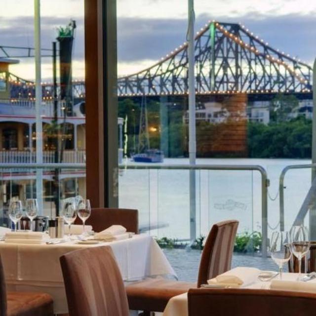ROMANTIC DINNER AT BRISBANE