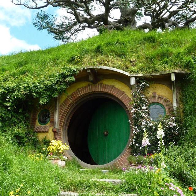 HOBBITON MOVIE SET TOUR