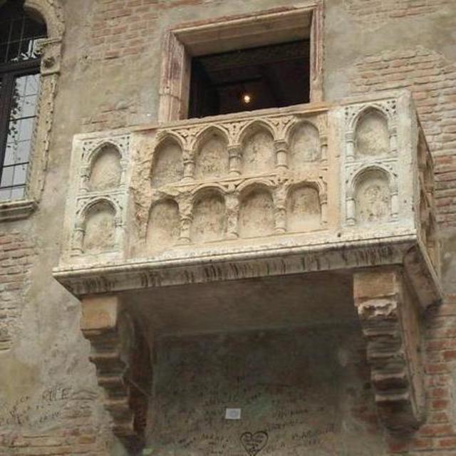 Tour of Verona