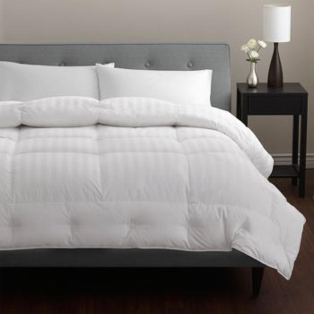 Pacific Coast®  Comforter - King