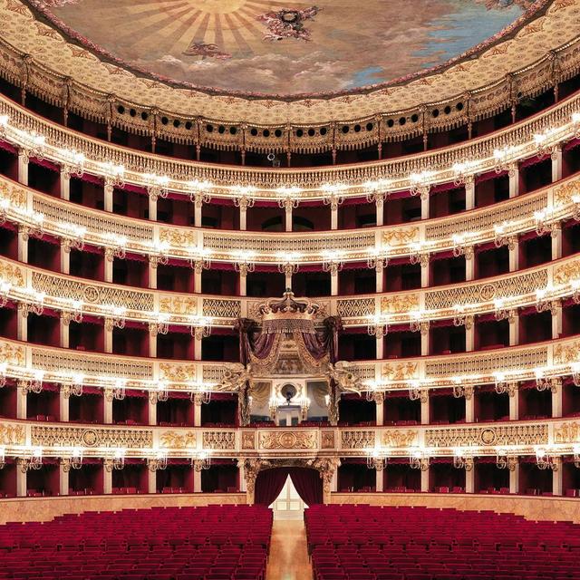 Figarro at the Teatro San Carlo Opera