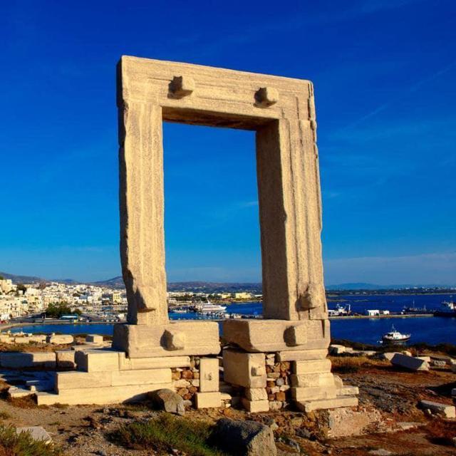 Naxos Honeymoon Villa