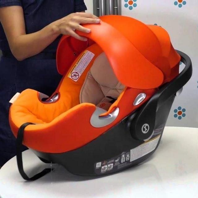 Infant Car Seat - Cybex Aton Cloud Q