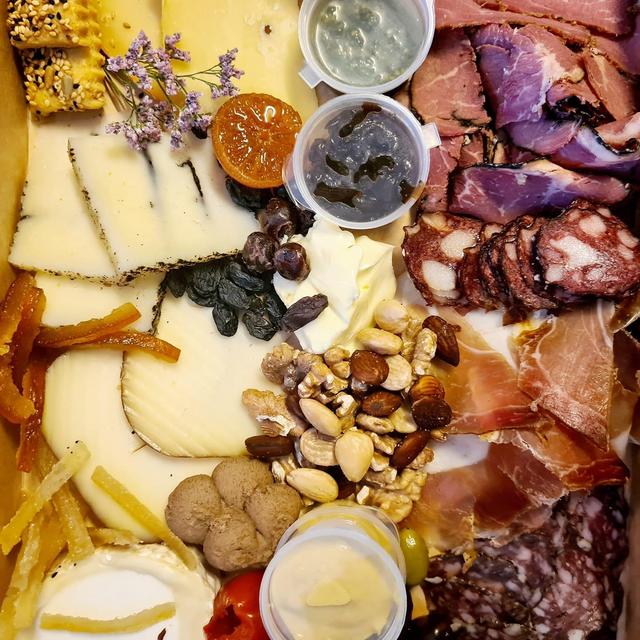 Tel Aviv Life: Cheese Plate at Ligori Deli