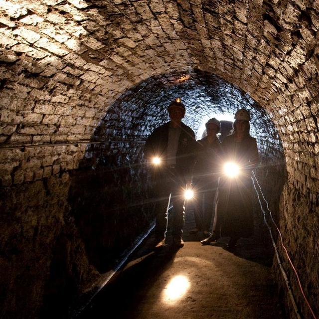 Touring the Victoria Tunnels