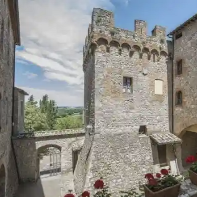 Night in a Castle Hotel in Castellina in Chianti
