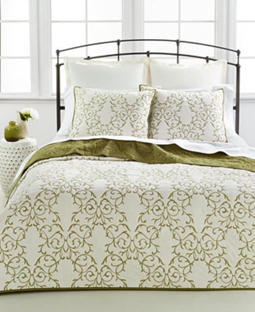 Martha Stewart Collection Chateau Green Full/Queen Quilt