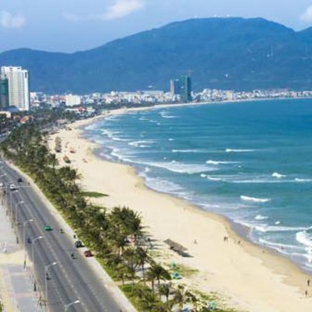 Flight from Ho Chi Minh City to Da Nang, Vietnam