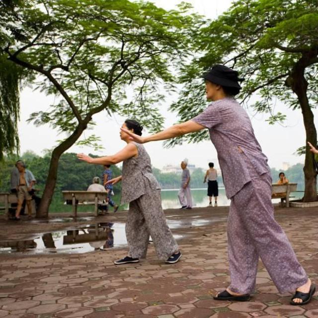 Sunrise Hanoi Tai Chi Class