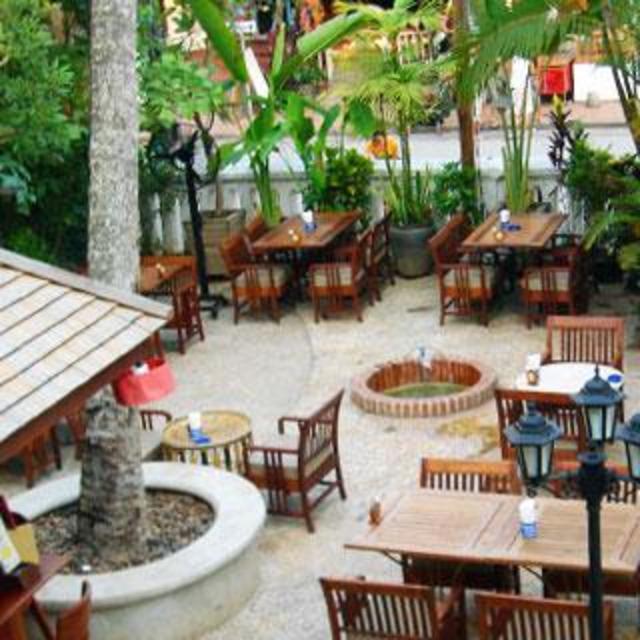 Lunch at the Coconut Garden in Prabang