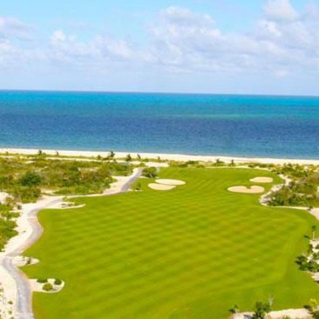 Golf in Playa Mujeres
