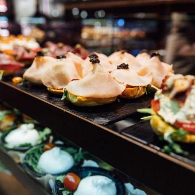 Food Tour