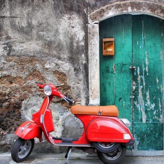 Scooter Rentals in Venice, Italy