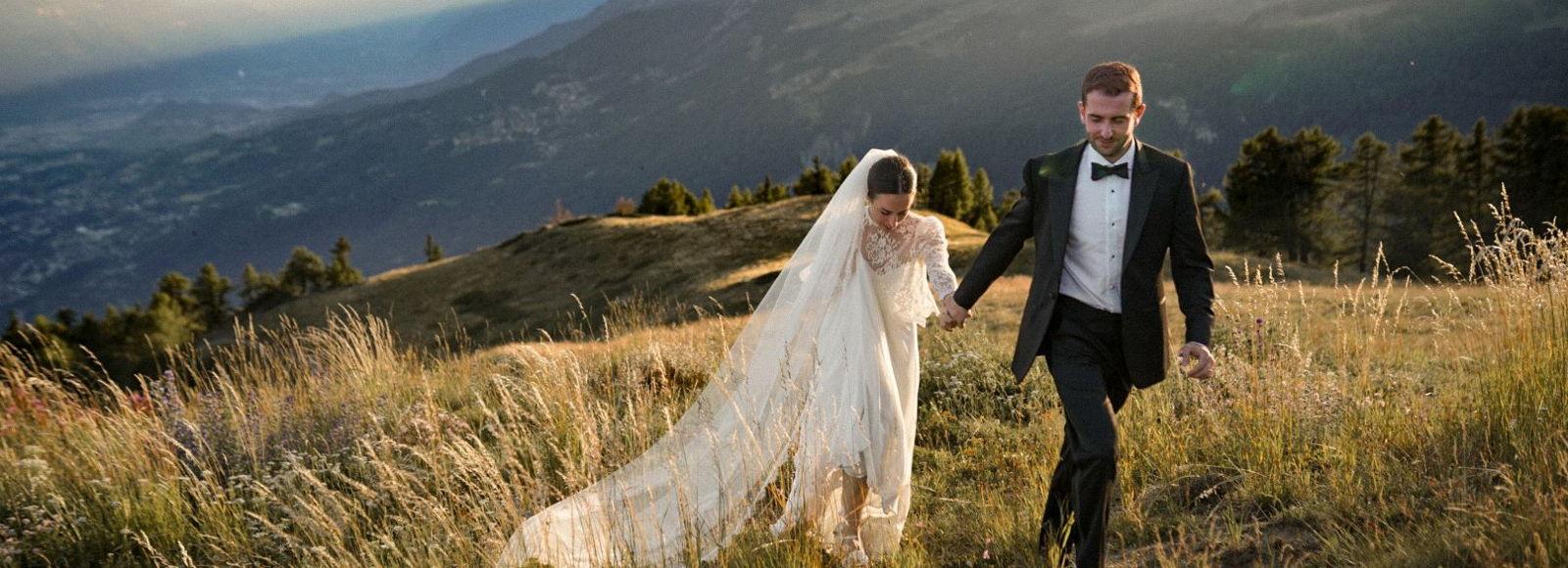 Pamela Duncan and Dan Jaime Tapiero's Wedding Registry on Zola, image size:1600x580