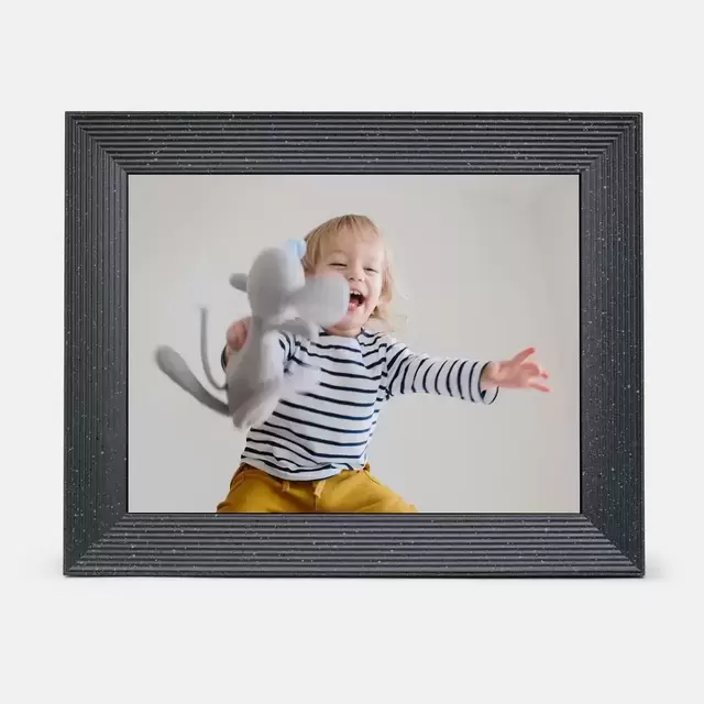 Aura Digital Picture Frame - Mason Luxe
