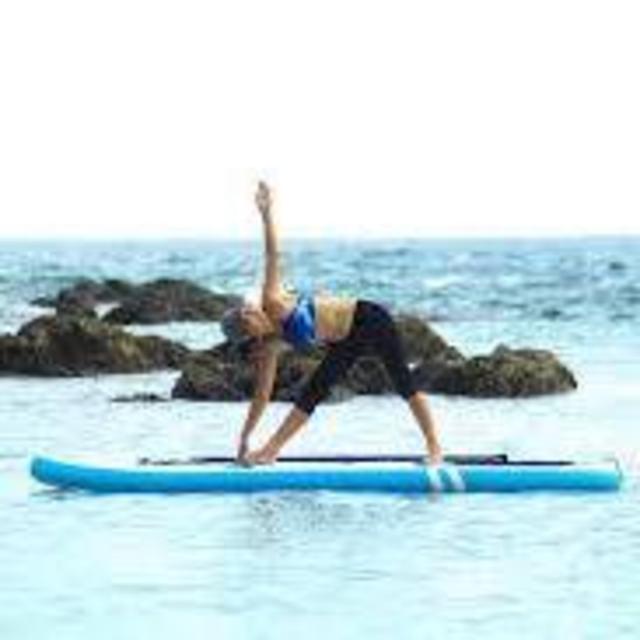 Standup Paddleboard Yoga in Yakushima