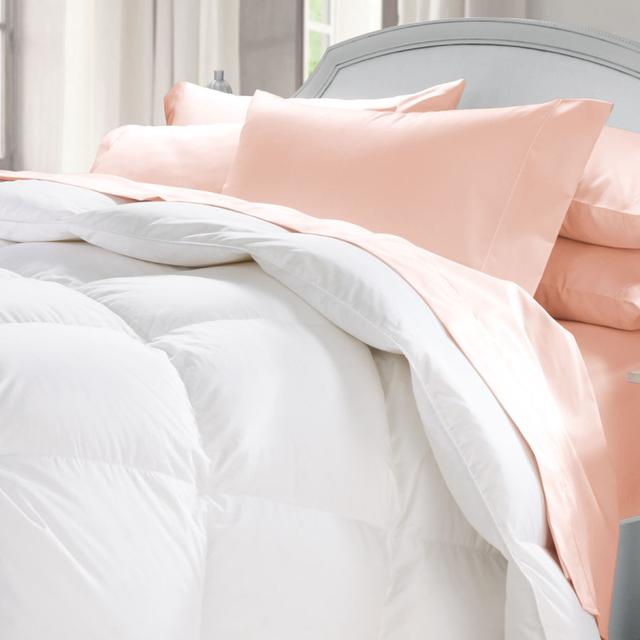 700 Fill Power Sateen Down Comforter