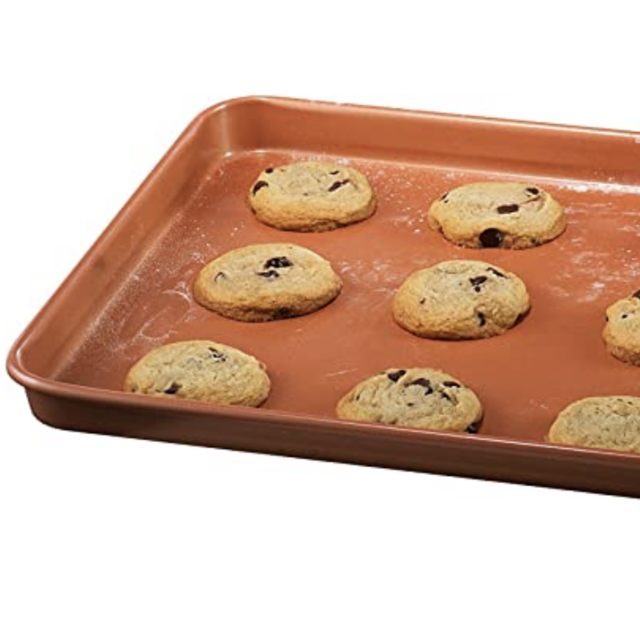 Gotham Steel Bakeware Nonstick Cookie Sheet XL Baking Tray Even Heat & Non-Warp Technology Ultra Nonstick Ceramic & Dishwasher Safe, Pro Heavy-Duty Chef’s Bakeware 17.7” x 12.7” Full Size Cookie Sheet