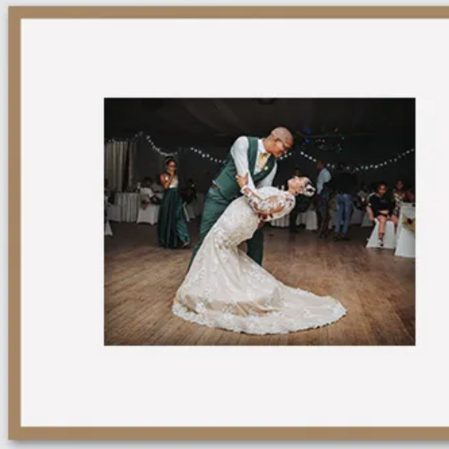 Framing Wedding Photos