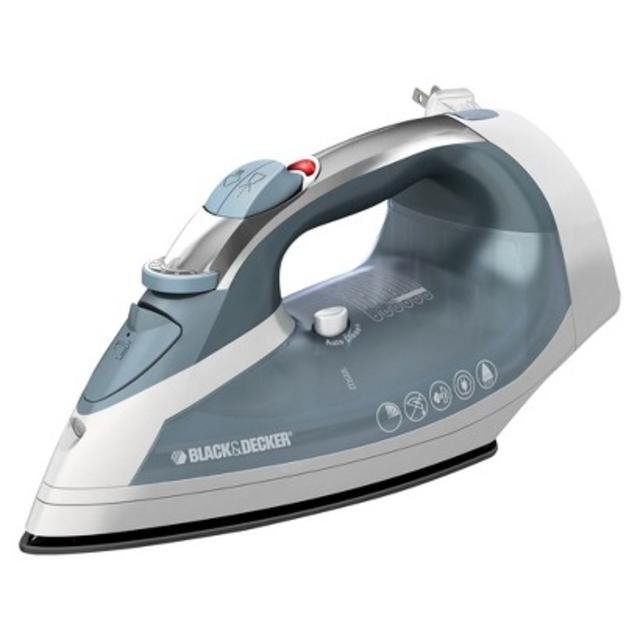 Black+Decker Express Steam Cordreel Iron