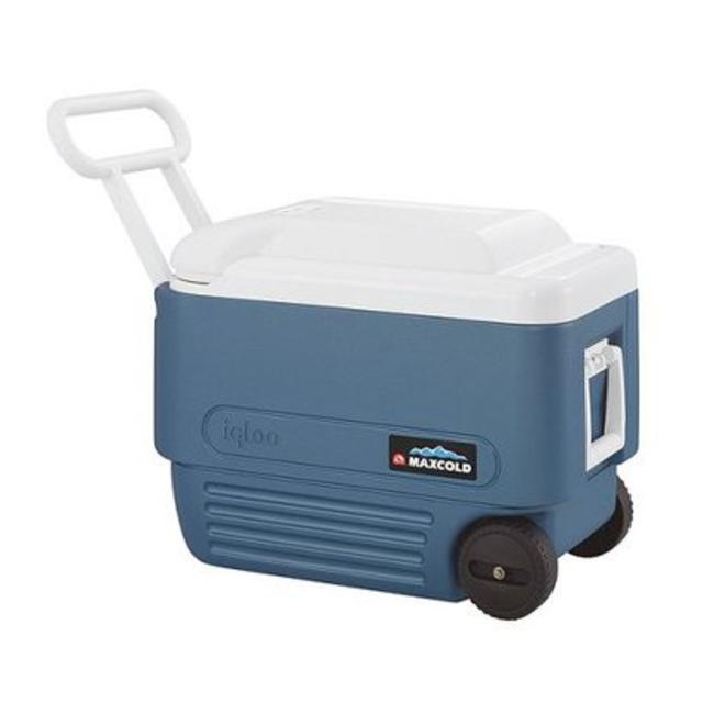 Igloo MaxCold 40 Quart Wheeled Cooler