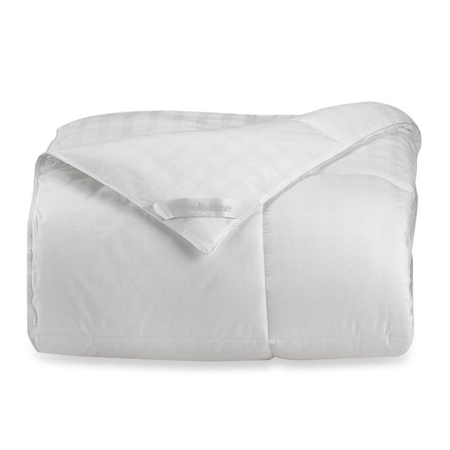 Brookstone® Outlast® Temperature-Regulating King Comforter