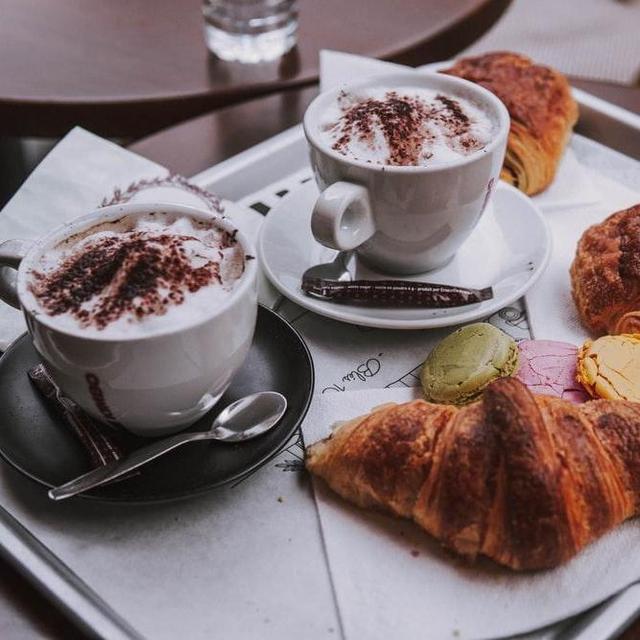 Cuppuccinos & Breakfast at Cafe
