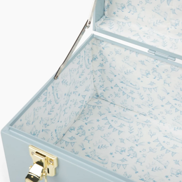 Wedding Keepsake Trunk