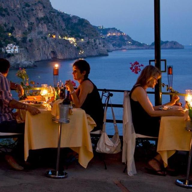 Romantic Dinner in Positano