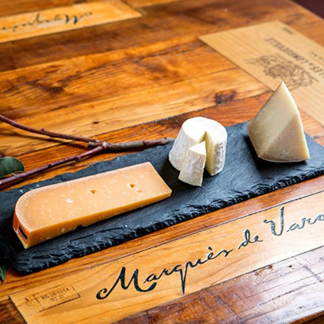 Pastoral Chicago Cheese of the Month Club - 4 months