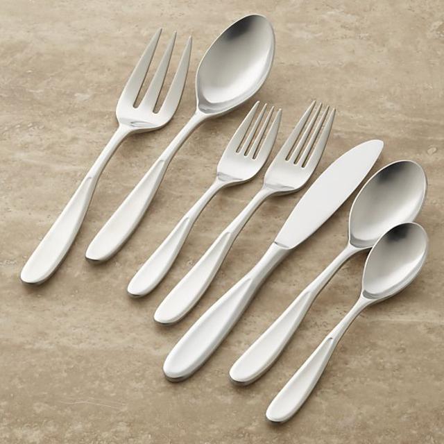 Dune 22-Piece Flatware Set