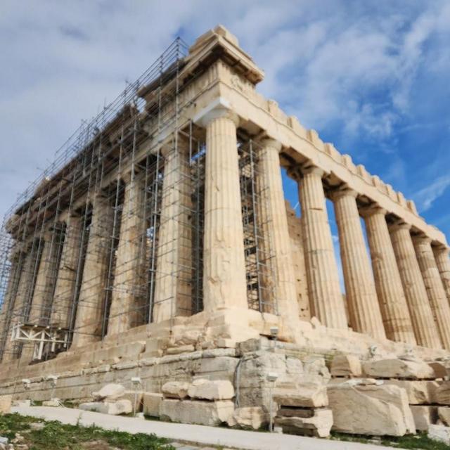 Acropolis Tour!