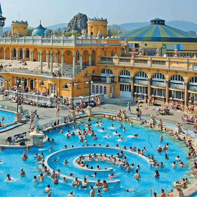 Budapest Thermal Bath
