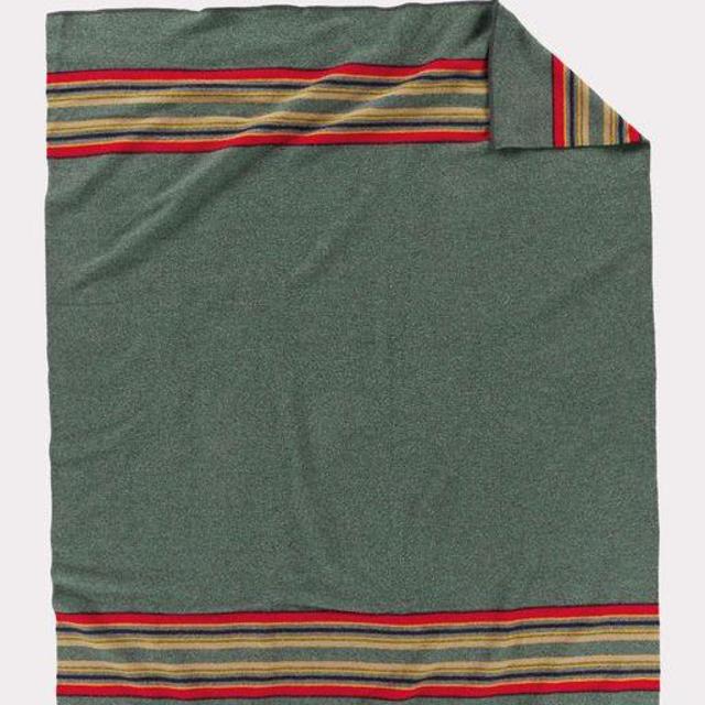 YAKIMA CAMP BLANKET-Green