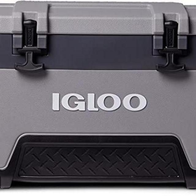 Igloo BMX 52 Quart Cooler with Cool Riser Technology