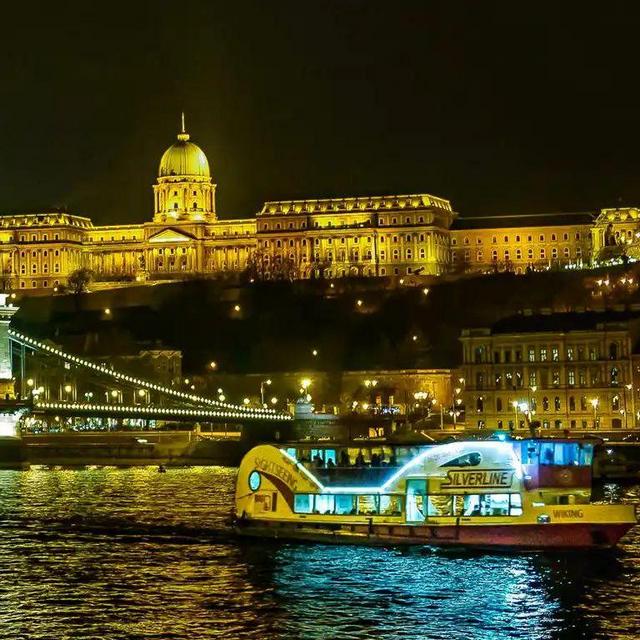 Danube Budapest River Candlelight Dinner