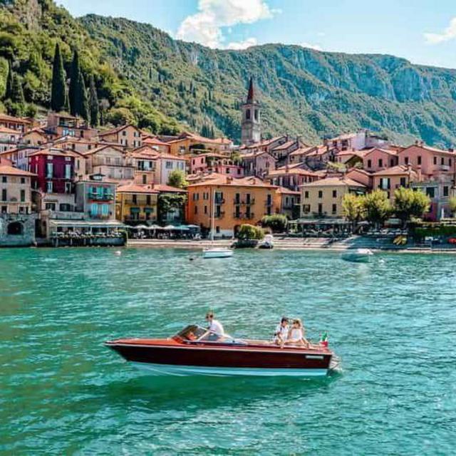 Lago Di Como Boat Ride for 2