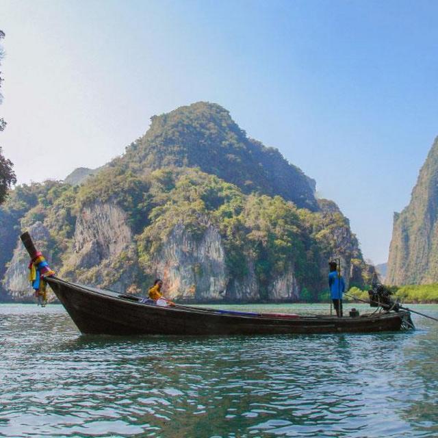 Island Hopping Boat Ride