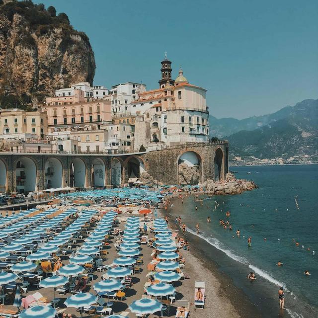 Pippa & Daniel's Honeymoon Fund