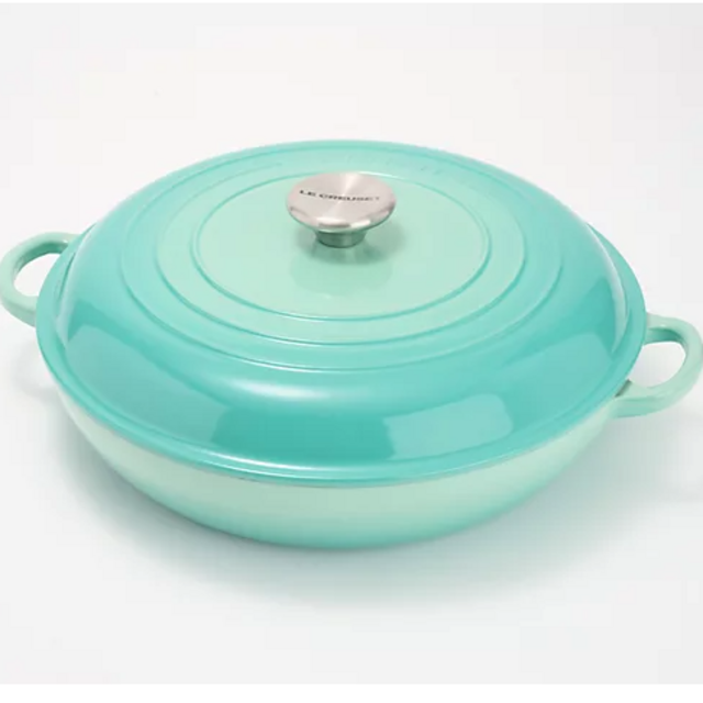 Le Creuset 3.5qt Classic Cast Iron Braiser with Cast Iron Lid