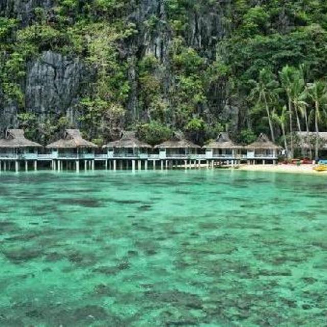 Hotel / Resort