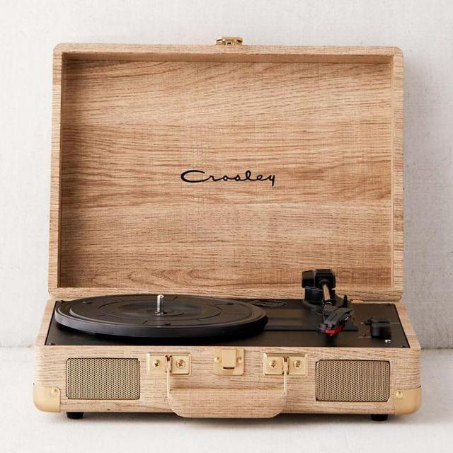 Crosley UO Exclusive Wood Cruiser Bluetooth Record Player