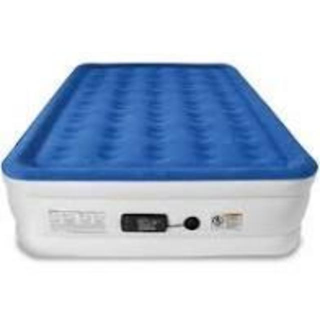 SoundAsleep Dream Series Air Mattress with ComfortCoil Technology & Internal High Capacity Pump - Queen Size