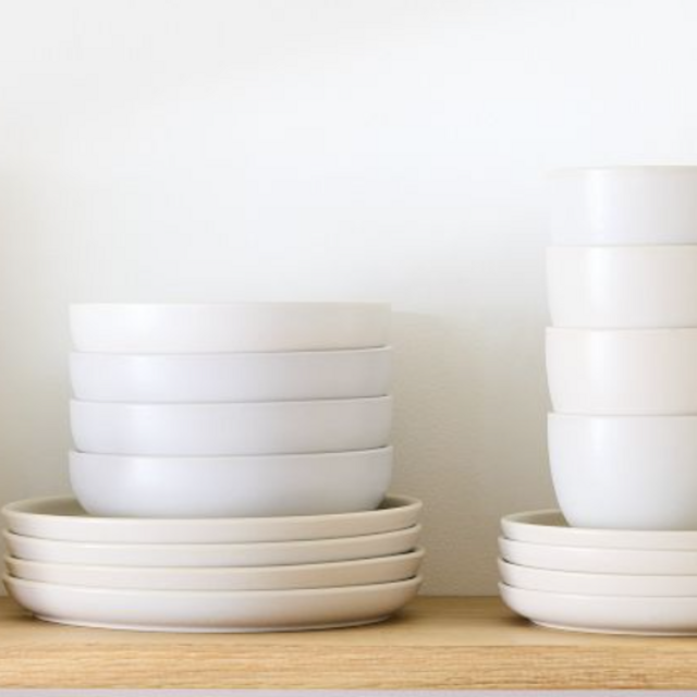 Kaloh Stoneware Dinnerware (Set of 16)